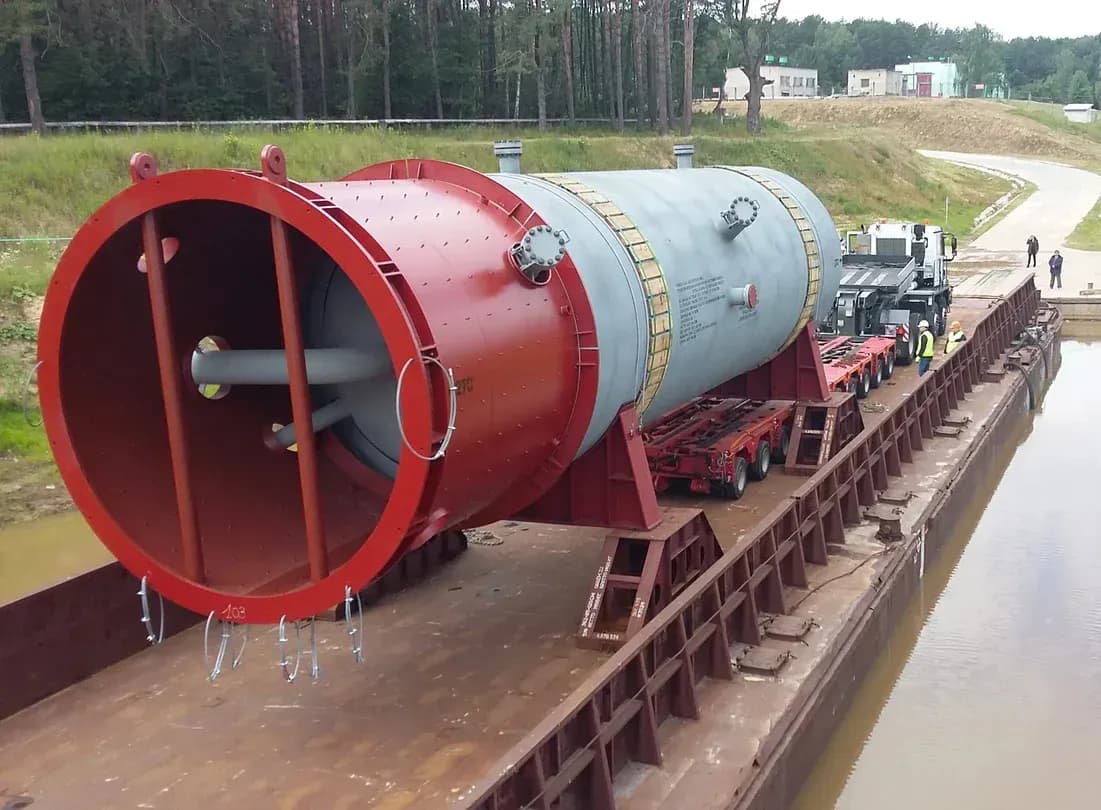 Industrial projects and multimodal transportations